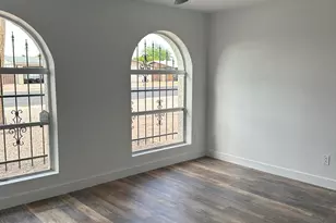 2407 E Encanto St, Mesa, AZ 85213 - Photo 3