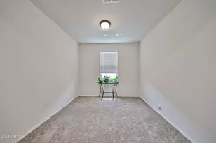 30546 W Celeborn Dr, Buckeye, AZ 85396 - Photo 13