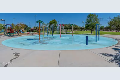 30546 W Celeborn Drive, Buckeye, AZ 85396 - Photo 37