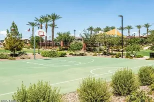 2566 S Betty St, Gilbert, AZ 85295 - Photo 31