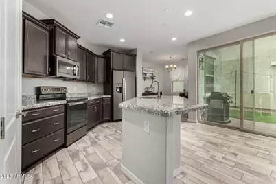 2566 S Betty Street, Gilbert, AZ 85295 - Photo 7