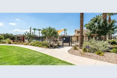 2566 S Betty Street, Gilbert, AZ 85295 - Photo 27