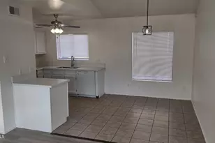 906 N Revere St, Mesa, AZ 85201 - Photo 9