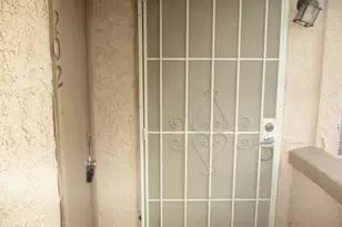 906 N Revere St, Mesa, AZ 85201 - Photo 3