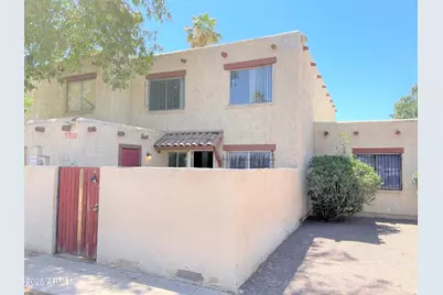 5330 W Belleview Street, Phoenix, AZ 85043 - Photo 1