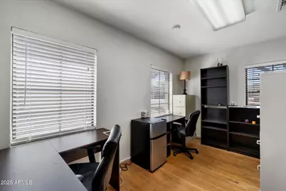 314 E Thomas Road, Phoenix, AZ 85012 - Photo 17