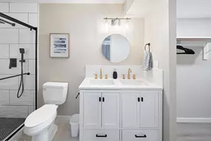 8731 E Columbus Ave, Scottsdale, AZ 85251 - Photo 17