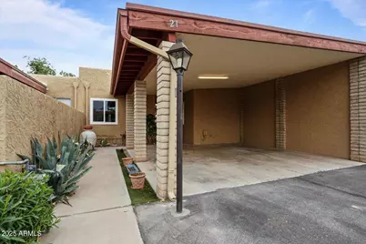 910 N Center, Mesa, AZ 85201 - Photo 1