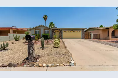 9117 N 55th, Glendale, AZ 85302 - Photo 1