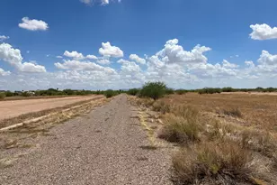 12673 W Kino Dr, Arizona City, AZ 85123 - Photo 1