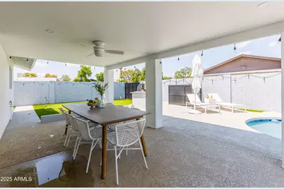 8702 E Clarendon Avenue, Scottsdale, AZ 85251 - Photo 31