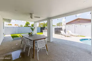 8702 E Clarendon Ave, Scottsdale, AZ 85251 - Photo 31