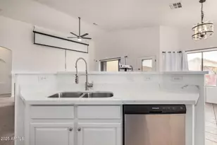 24135 W Hadley St, Buckeye, AZ 85326 - Photo 9