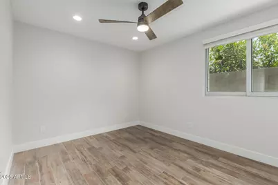 4525 N 40th Street #8, Phoenix, AZ 85018 - Photo 23