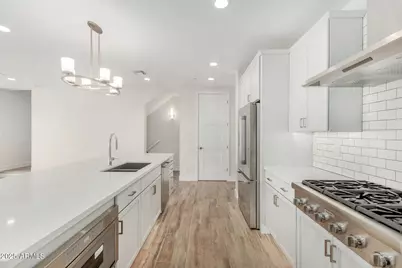 4525 N 40th Street #8, Phoenix, AZ 85018 - Photo 13