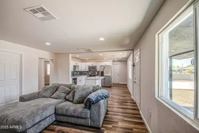 8035 E 4th Avenue, Mesa, AZ 85208 - Photo 17