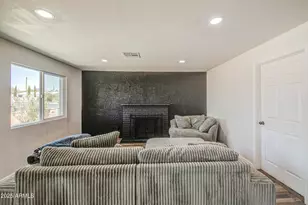 8035 E 4th Ave, Mesa, AZ 85208 - Photo 15