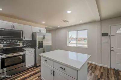 8035 E 4th Avenue, Mesa, AZ 85208 - Photo 9