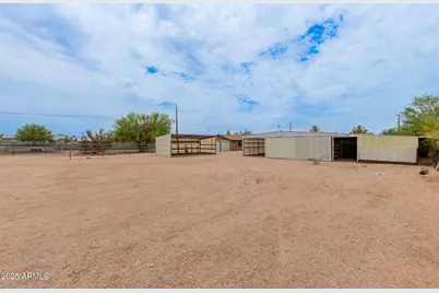 2015 N Delaware Drive, Apache Junction, AZ 85120 - Photo 5