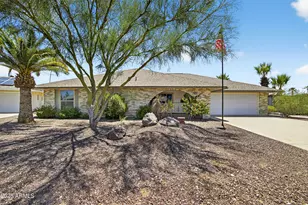 18807 N Zinnia Ct, Sun City West, AZ 85375 - Photo 1