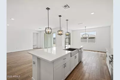 17689 W Odeum Lane, Goodyear, AZ 85338 - Photo 9