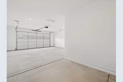 17689 W Odeum Lane, Goodyear, AZ 85338 - Photo 43