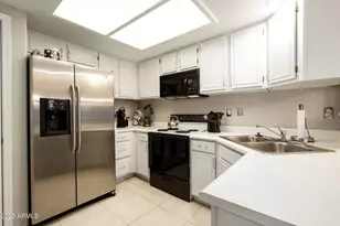 10410 N Cave Creek Rd, Phoenix, AZ 85020 - Photo 5