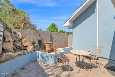 3217 E Flower Street, Phoenix, AZ 85018 - Photo 35