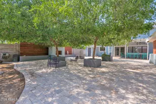 3217 E Flower St, Phoenix, AZ 85018 - Photo 29