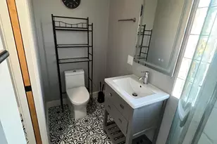 3217 E Flower St, Phoenix, AZ 85018 - Photo 59