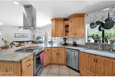 3217 E Flower Street, Phoenix, AZ 85018 - Photo 17