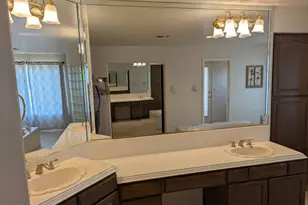 1548 E Estrid Ave, Phoenix, AZ 85022 - Photo 17