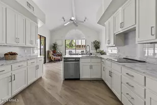 10361 N 101st St, Scottsdale, AZ 85258 - Photo 3