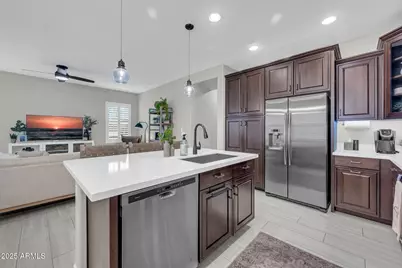 2477 W Market Place #41, Chandler, AZ 85248 - Photo 9