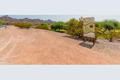 8838 N 8th Street #B12, Phoenix, AZ 85020 - Photo 21