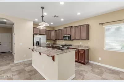 374 W Lyle Avenue, San Tan Valley, AZ 85140 - Photo 17