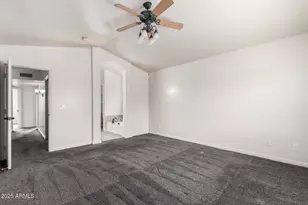 126 S Bay Dr, Gilbert, AZ 85233 - Photo 17