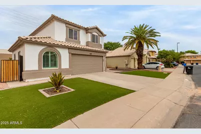 126 S Bay Drive, Gilbert, AZ 85233 - Photo 3