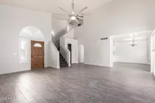 126 S Bay Dr, Gilbert, AZ 85233 - Photo 7