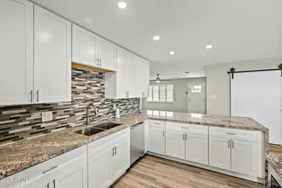 15031 N 37th Avenue, Phoenix, AZ 85053 - Photo 31