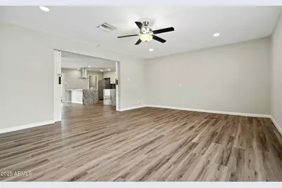 15031 N 37th Avenue, Phoenix, AZ 85053 - Photo 37