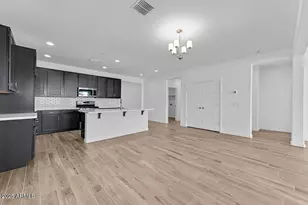 10258 W Crittenden Ln, Avondale, AZ 85392 - Photo 11