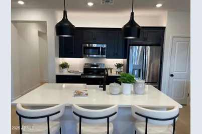 9971 W Monterey Way, Avondale, AZ 85392 - Photo 3