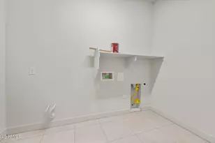 16935 W Chama Dr, Surprise, AZ 85387 - Photo 7