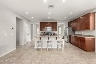 3135 E Ridgewood Ln, Gilbert, AZ 85298 - Photo 9