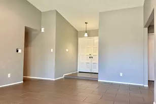 809 W Peralta Ave, Mesa, AZ 85210 - Photo 3