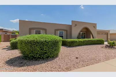 9713 W Raintree Drive, Sun City, AZ 85351 - Photo 11