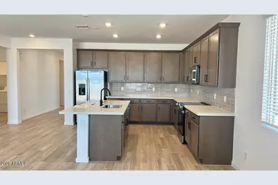 5429 S 251st Drive, Buckeye, AZ 85326 - Photo 7