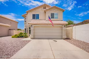 1102 N Blackbird Dr, Gilbert, AZ 85234 - Photo 1