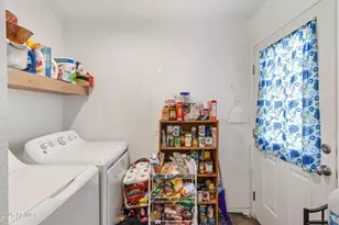 2060 N Center St, Mesa, AZ 85201 - Photo 11